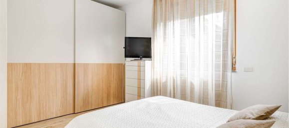 4 rooms Apartment in Lainate, Italy No. 264872 7