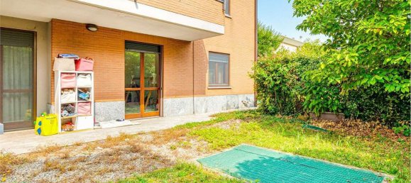 4 rooms Apartment in Lainate, Italy No. 264872 17