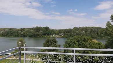 Casa de 6 habitaciónes en St. Andra-Wordern, Austria No. 235538