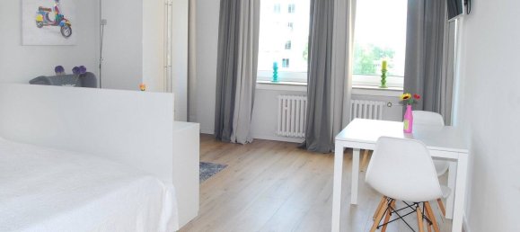 Studio in Dusseldorf, Germany No. 41519 3