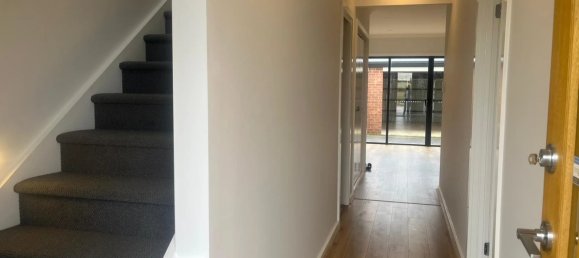 4 bedrooms Townhouse in Tarneit, Australia No. 577 7