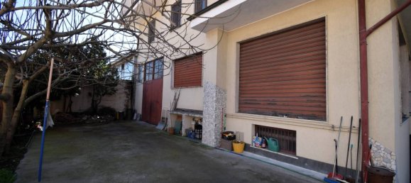 Imóvel comercial de 1 divisão em Pieve Emanuele, Italy N.º 157937 4