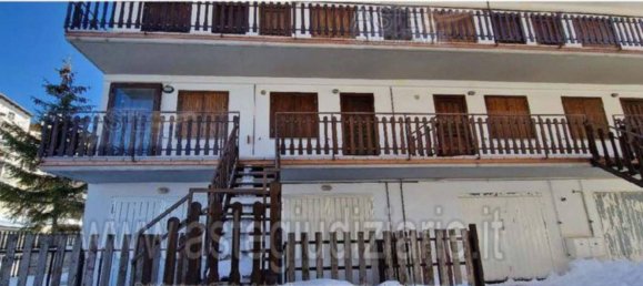 1 bedroom Apartment in Lucoli, Italy No. 346923 4