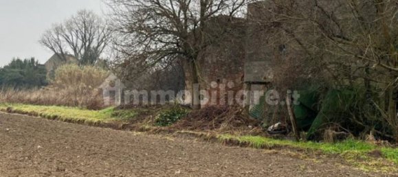 Casa de 3 dormitorios en Nogarole Rocca, Italy No. 360618 8