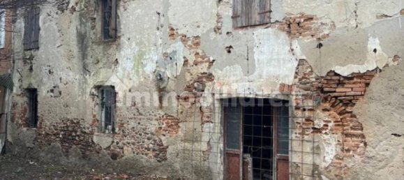 Casa de 3 dormitorios en Nogarole Rocca, Italy No. 360618 4