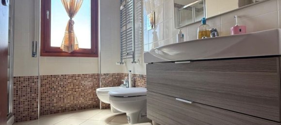 2 Schlafzimmer Wohnung in Buccinasco, Italy, Nr. 357783 11