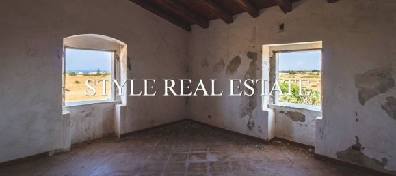 Дом с 7 спальнями в Сиракузы, Италия № 246029 33