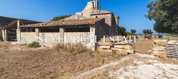 Дом с 7 спальнями в Сиракузы, Италия № 246029 12