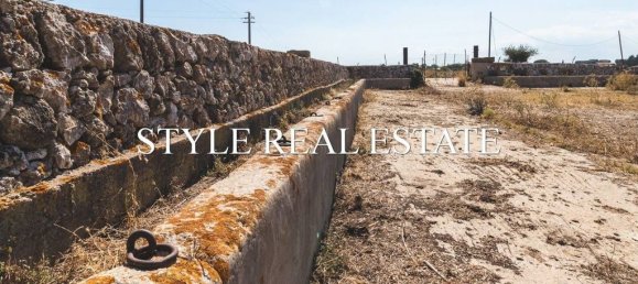 Дом с 7 спальнями в Сиракузы, Италия № 246029 36