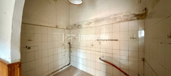 Apartamento de 2 dormitorios en Rivoli, Italy No. 308811 6