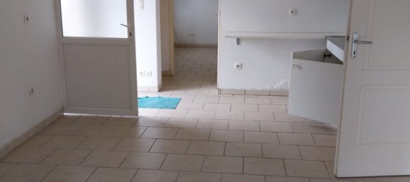 Apartamento de 2 dormitorios en Beuvry, France No. 276130 11