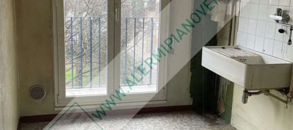 3 bedrooms Apartment in Milan, Italy No. 370134 6