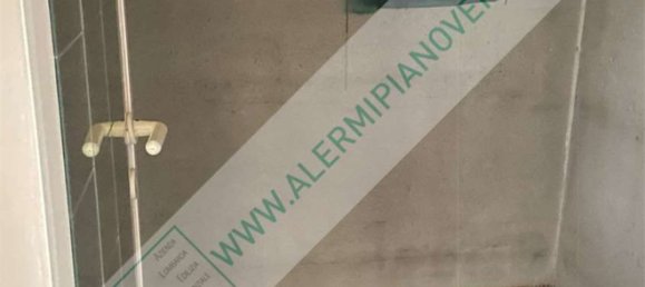 3 bedrooms Apartment in Milan, Italy No. 370134 10