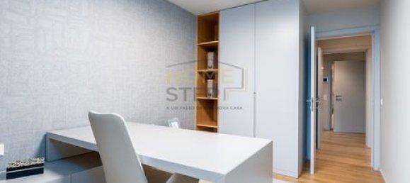 Квартира с 4 спальнями в Вила Нова ди Гая, Португалия № 151676 22