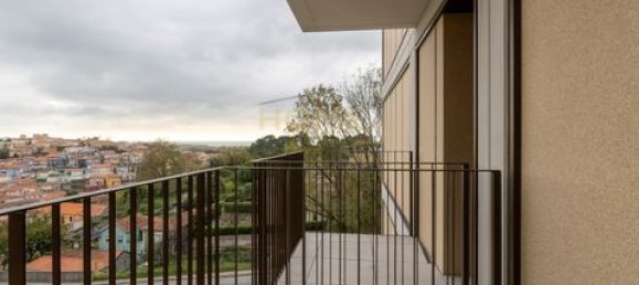 Квартира с 4 спальнями в Вила Нова ди Гая, Португалия № 151676 13