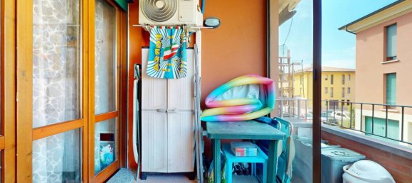 Apartamento de 2 dormitorios en Rubiera, Italy No. 371318 6