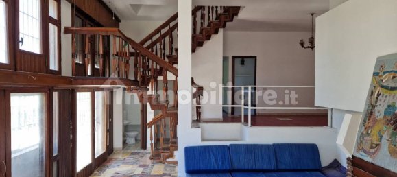 4 Schlafzimmer Villa in Fiumicino, Italy, Nr. 31200 36