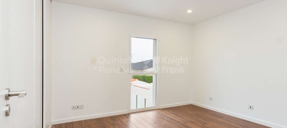 3 غرف نوم منزل في Cascais, Portugal رقم 124646 13