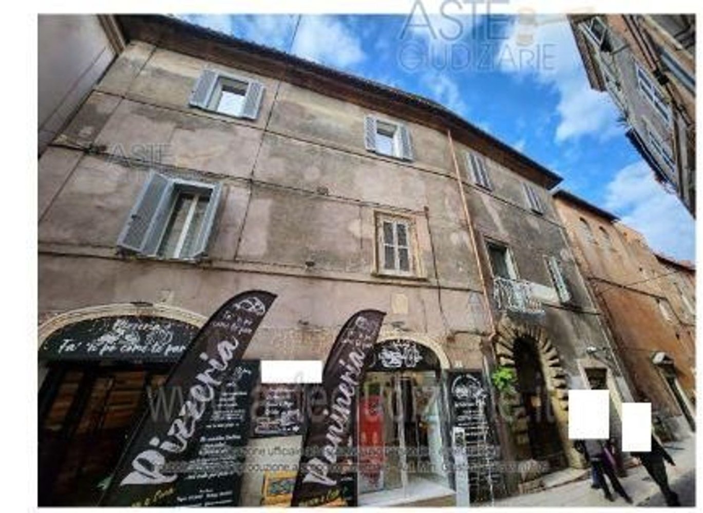 5 bedrooms Apartment in Tivoli, Italy No. 320970