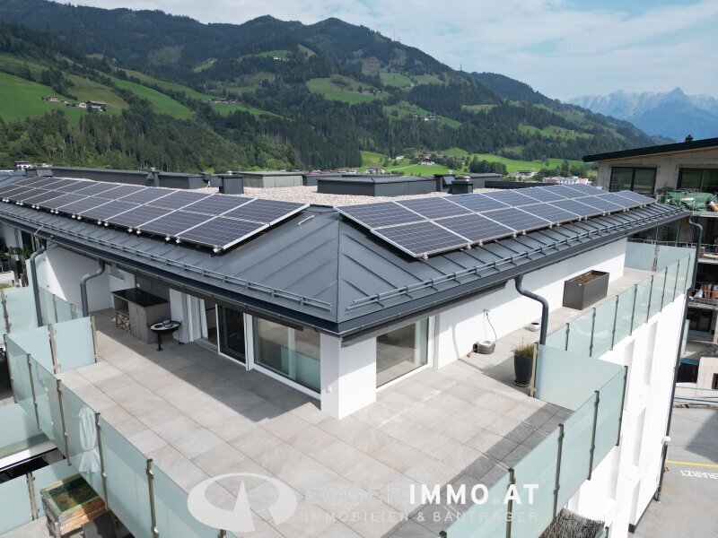 Ático de 2 habitaciónes en St. Johann im Pongau, Austria No. 241588