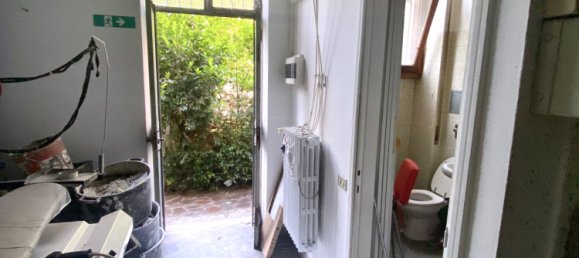 1 room Commercial property in Milan, Italy No. 248407 5