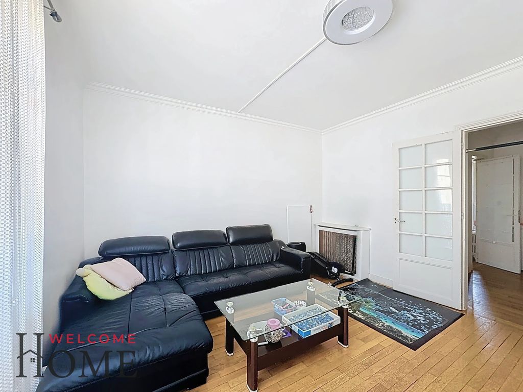 3 غرف نوم شقة في Levallois-Perret, France رقم 350661