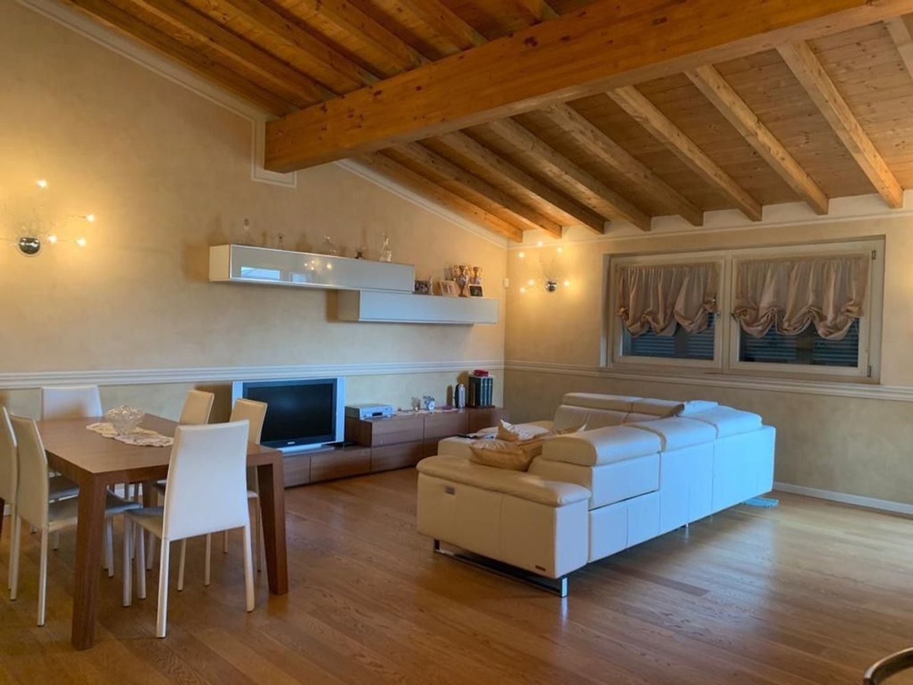 Duplex de 4 divisões em Gambara, Italy N.º 255427