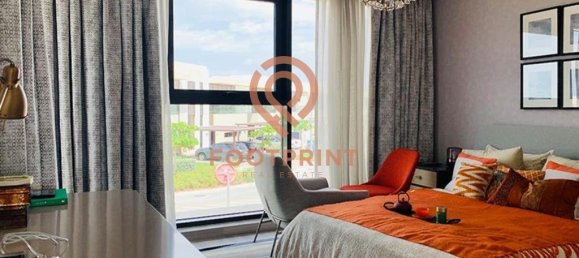 4 bedrooms Townhouse in Dubai, UAE No. 23854 7