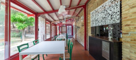 Casa de 13 habitaciónes en Ostra, Italy No. 2259 4