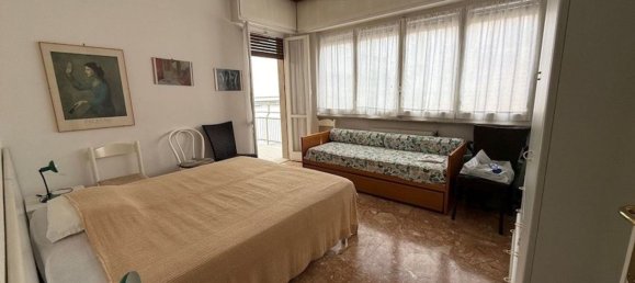 3 rooms Apartment in Finale Ligure, Italy No. 144702 2