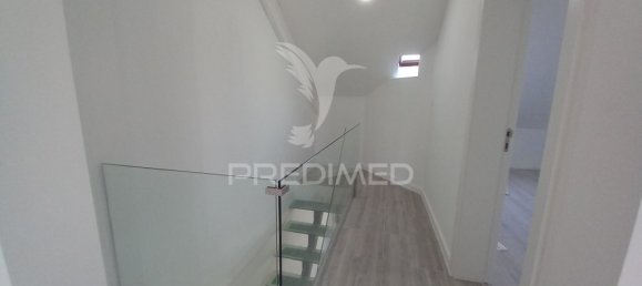 3 Schlafzimmer Doppelhaus in Almada, Portugal, Nr. 29494 9