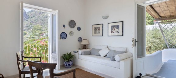 3 bedrooms Villa in Lipari, Italy No. 108143 17