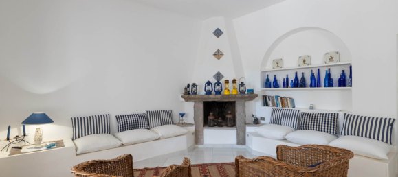 3 bedrooms Villa in Lipari, Italy No. 108143 19