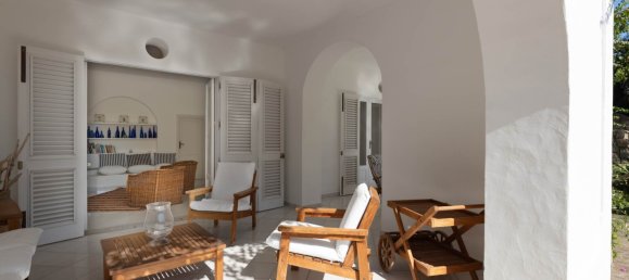3 bedrooms Villa in Lipari, Italy No. 108143 4