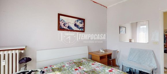 3 rooms Apartment in Turin, Italy No. 167621 3