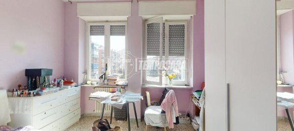 3 rooms Apartment in Turin, Italy No. 167621 16