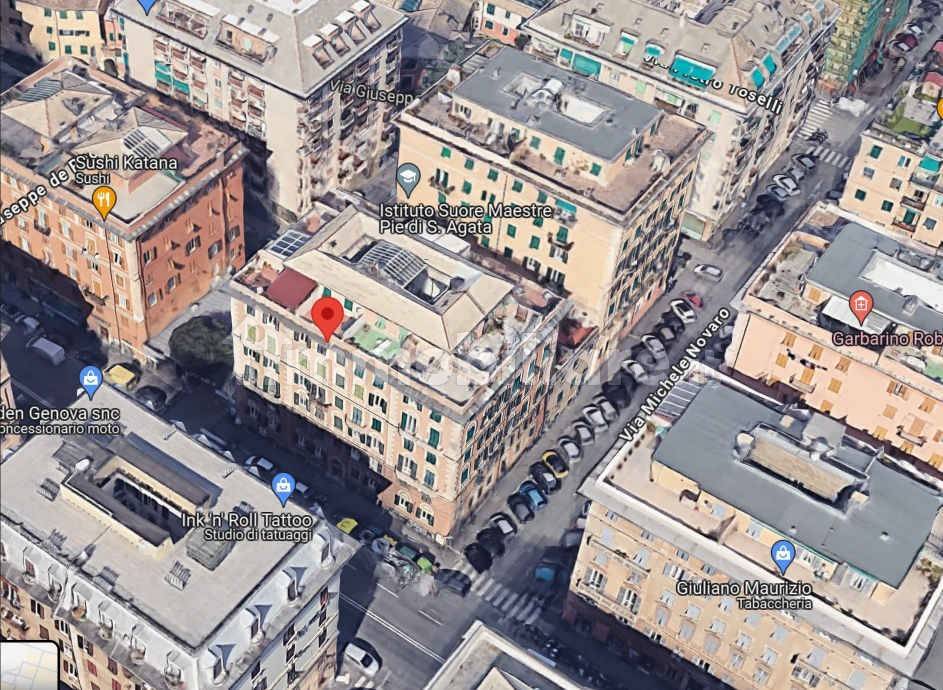 4-salle Appartement à Genoa, Italy No. 373208