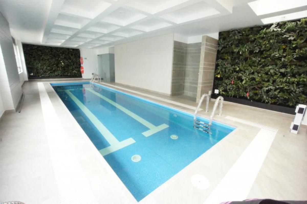 Casa de 3 dormitorios en Bogotá, Colombia No. 13855