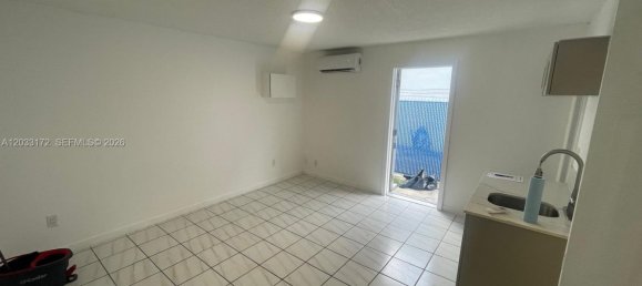 1 bedroom Villa for rent in Miami, Miami-Dade, Florida, USA № 614967 6