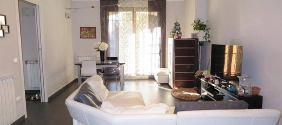 2 Schlafzimmer Haus in Aulla, Italy, Nr. 1505 3