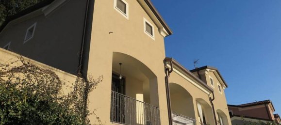 2 Schlafzimmer Haus in Aulla, Italy, Nr. 1505 6