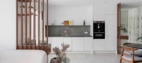 2 bedrooms Apartment in La Quinta, Spain No. 185462 2