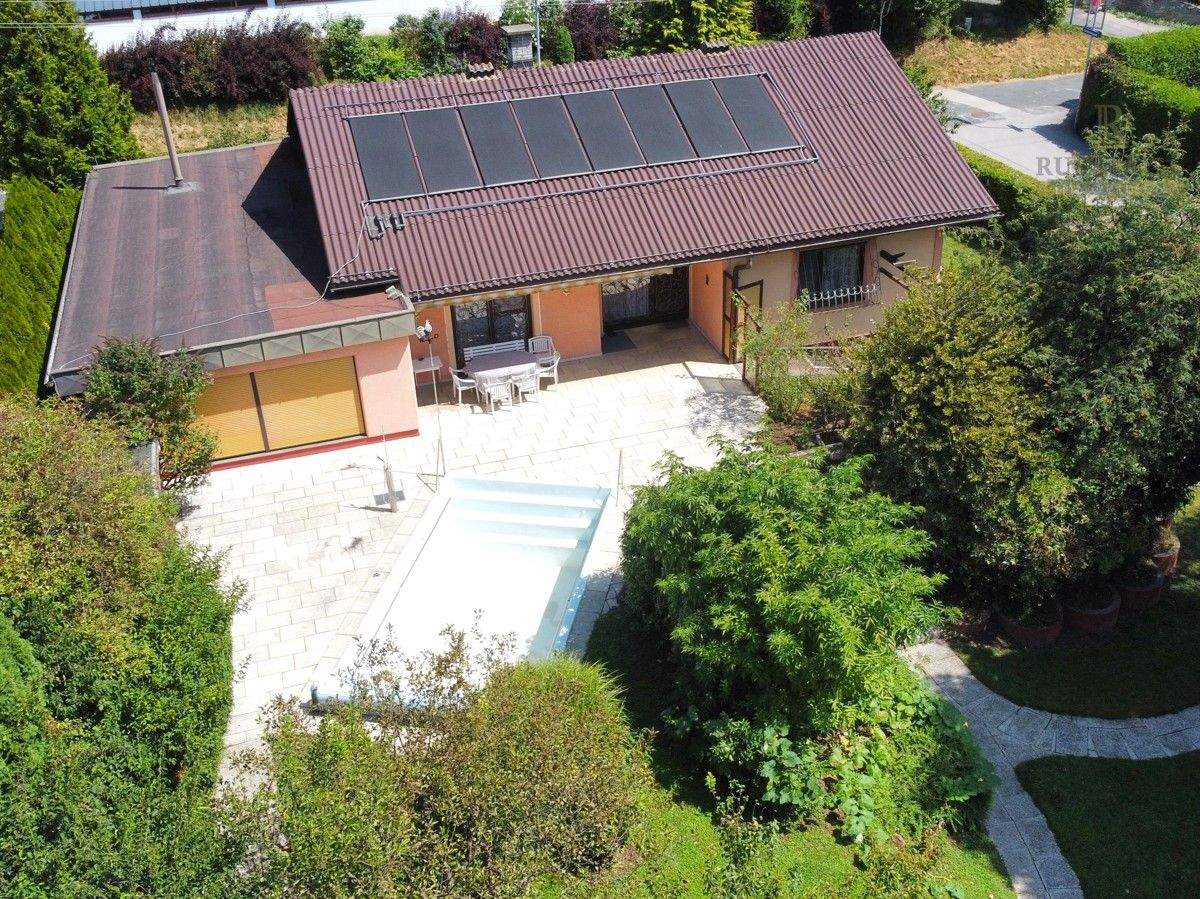 5 rooms Bungalow in Klagenfurt am Worthersee, Austria No. 177450