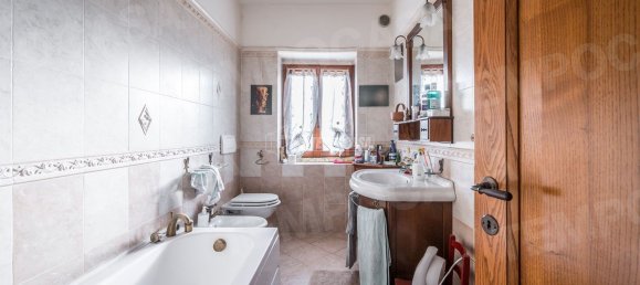 4-Zimmer Doppelhaus in Zocca, Italy, Nr. 271729 14