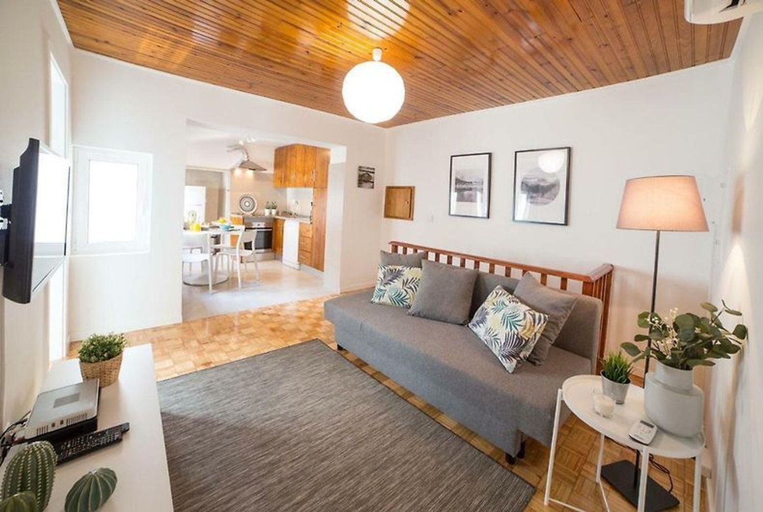 2 bedrooms Apartment in Lisbon, Portugal No. 67962