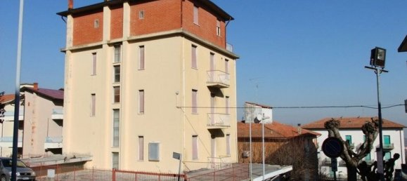 800m² Building in Chianciano Terme, Italy No. 312076 2