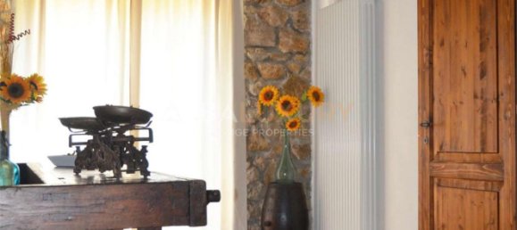 Вилла с 7 спальнями в Кьянни, Италия № 473 11