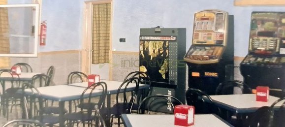 Gewerbliche Immobilie in Salinas, Spain 1104m², Nr. 97430 13