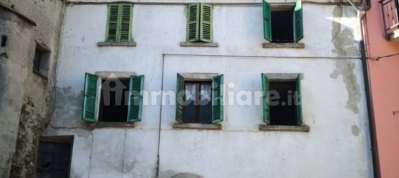 3 Schlafzimmer Haus in Brescia, Italy, Nr. 143415 2