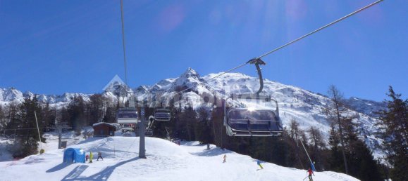 3 Schlafzimmer Haus in Brescia, Italy, Nr. 143415 17